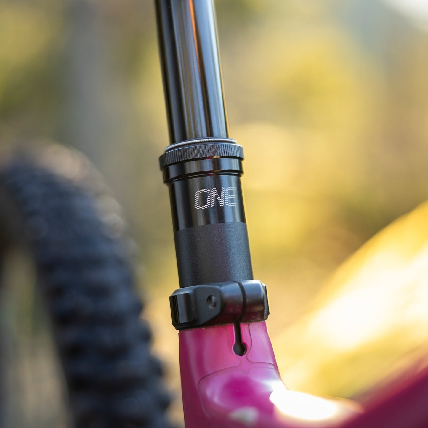 OneUp Components V3 Dropper Post - 30.9mm - Internal - Stealth - 90mm Drop - 295mm - No Remote Supplied